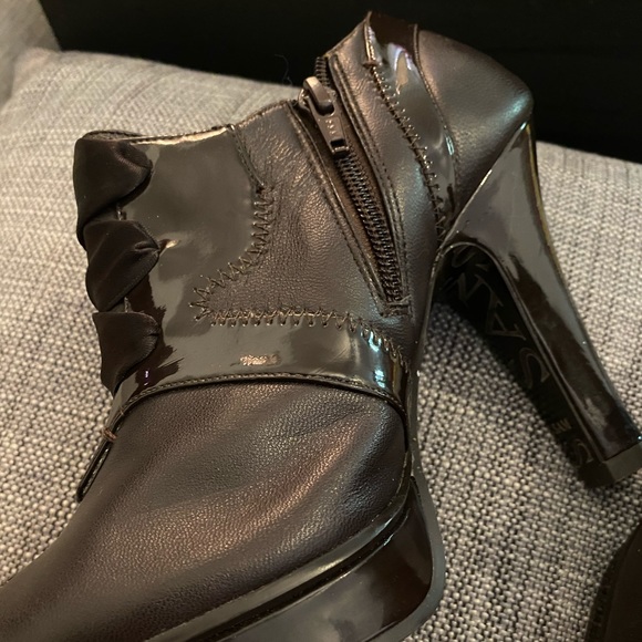 SAM EDELMAN Ankle Bootie Shoes Lace Up Oxford Strap Heel Wedge Peep Toe Platform - Picture 4 of 7